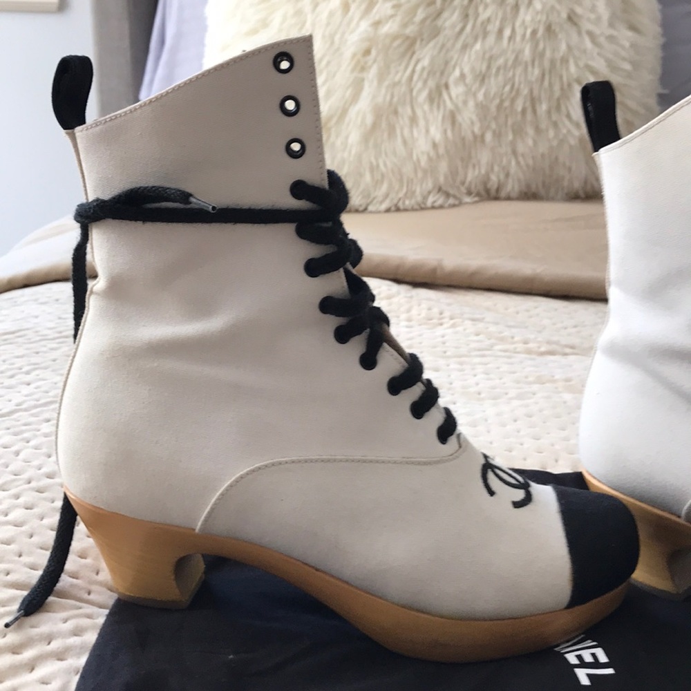 Channel booties